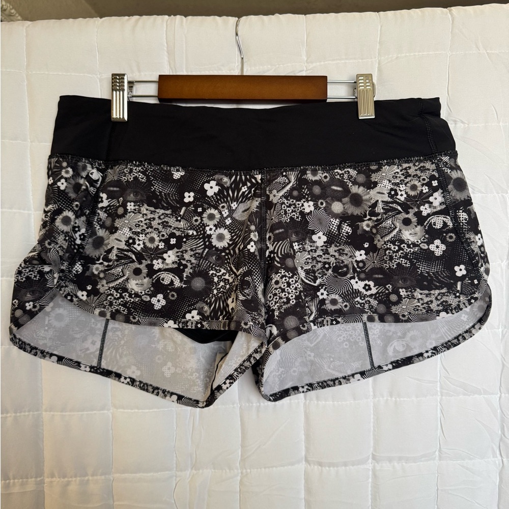 Lululemon 6in black floral shorts